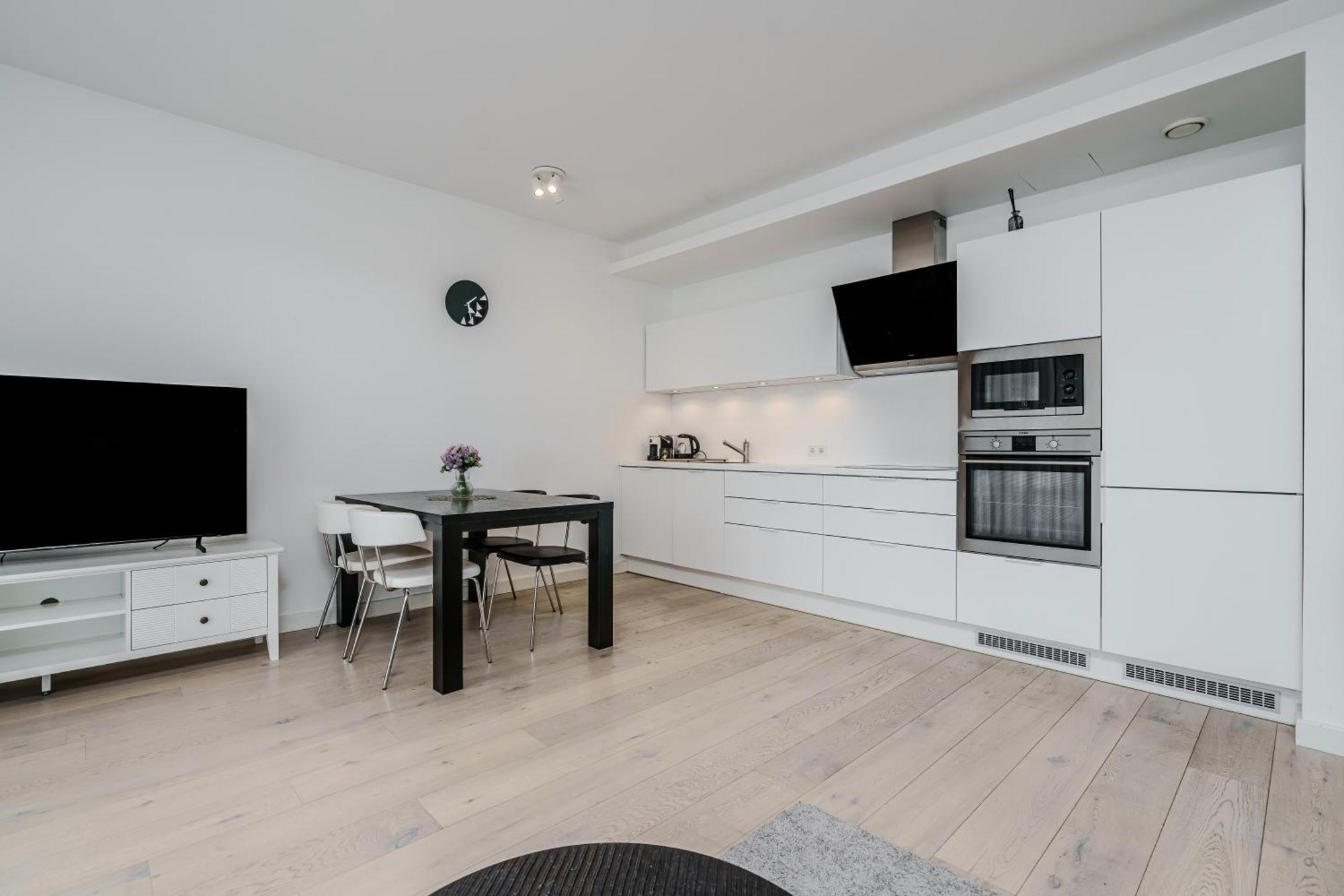 Dream Stay - 2 Porto Franco Apartments Near Old Town Tallinn Exterior photo