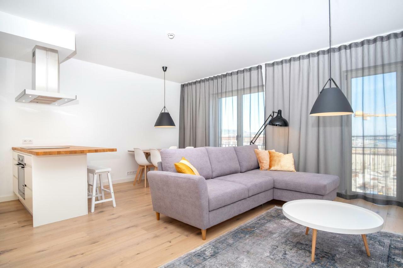 Dream Stay - 2 Porto Franco Apartments Near Old Town Tallinn Exterior photo